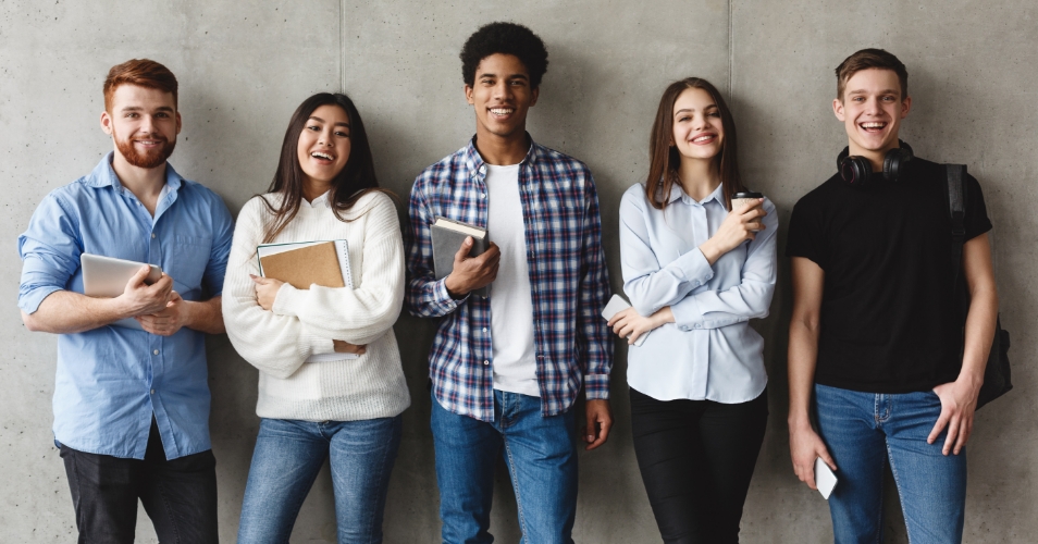>Desvantagens educativas impactam o futuro pessoal e profissional dos jovens