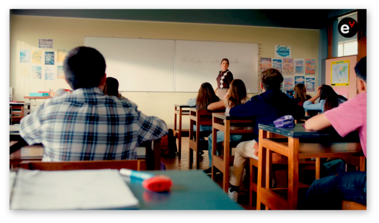 Abrir no YouTube: Escola Virtual | Aprendemos juntos, encurtando distâncias